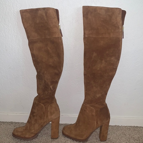 Cognac knee high boots from Aldo size 6 - Picture 1 of 4